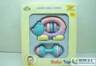 婴儿玩具新选择 杠铃鼠摇铃——安全益智的儿童玩具